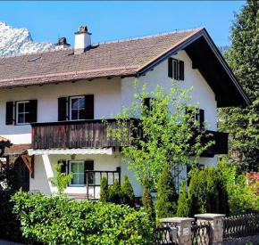 Ferienwohnung Straußstrasse Bayerisch Gmain